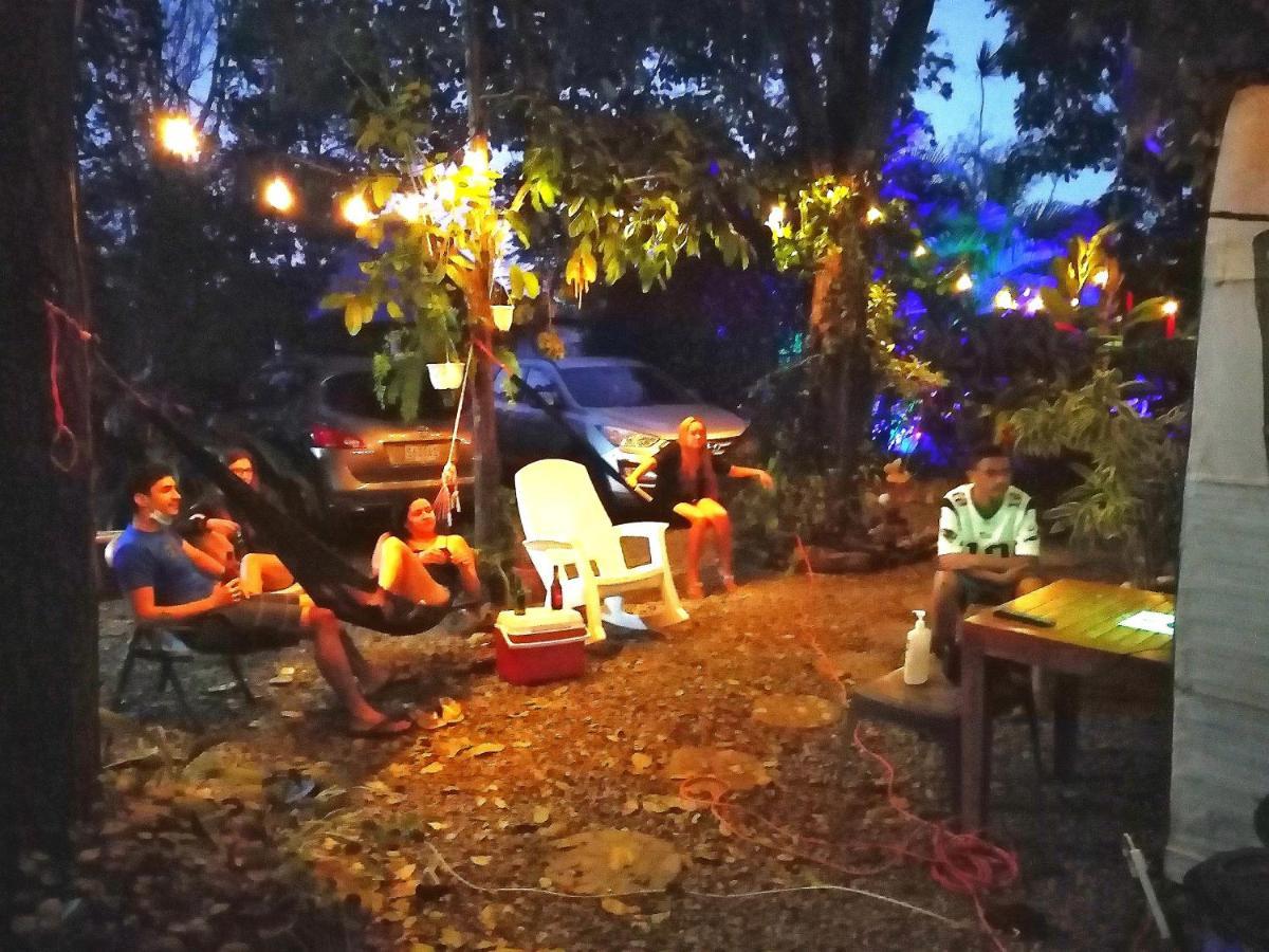 Гостевой дом The Blue House Panama Чаме Экстерьер фото